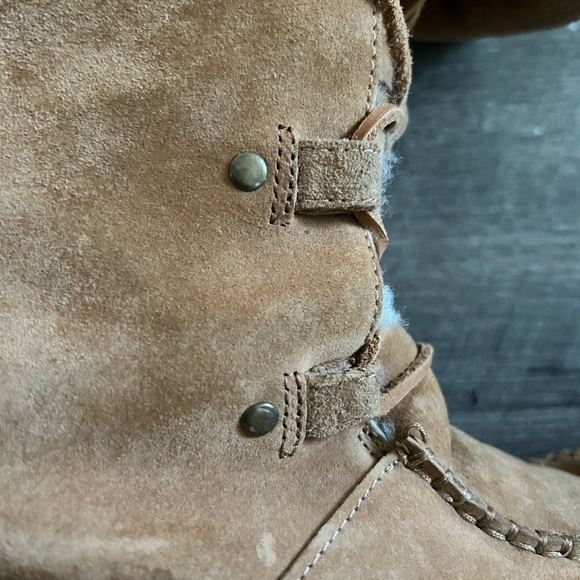 UGG Australian Appalachian Whitley Boots Size (6) - Picture 5 of 11